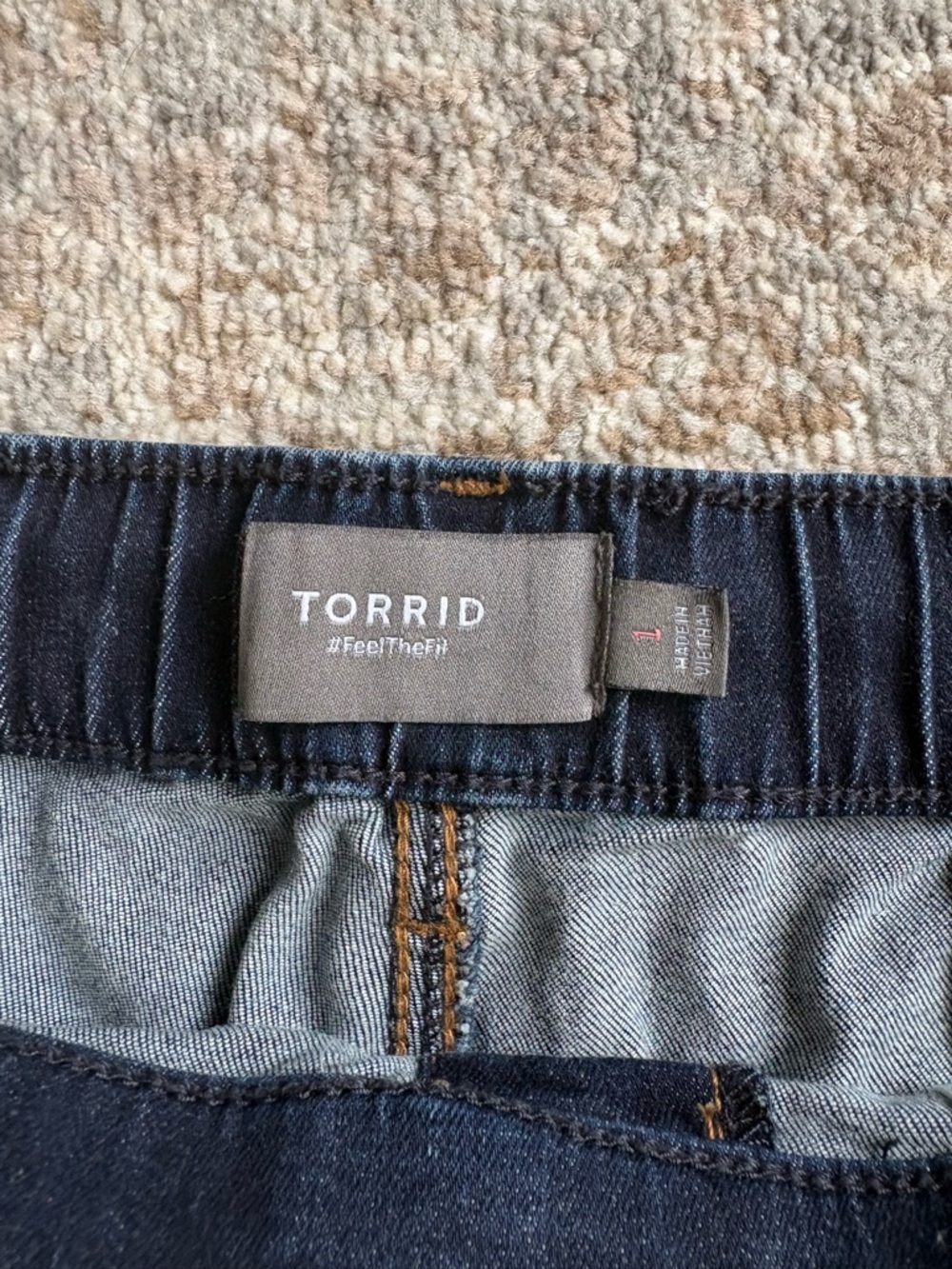 torrid Dark Blue Denim Drawstring Rolled Cuff Shorts - Picture 2 of 2